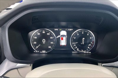 2018 Volvo XC60 T5 Momentum