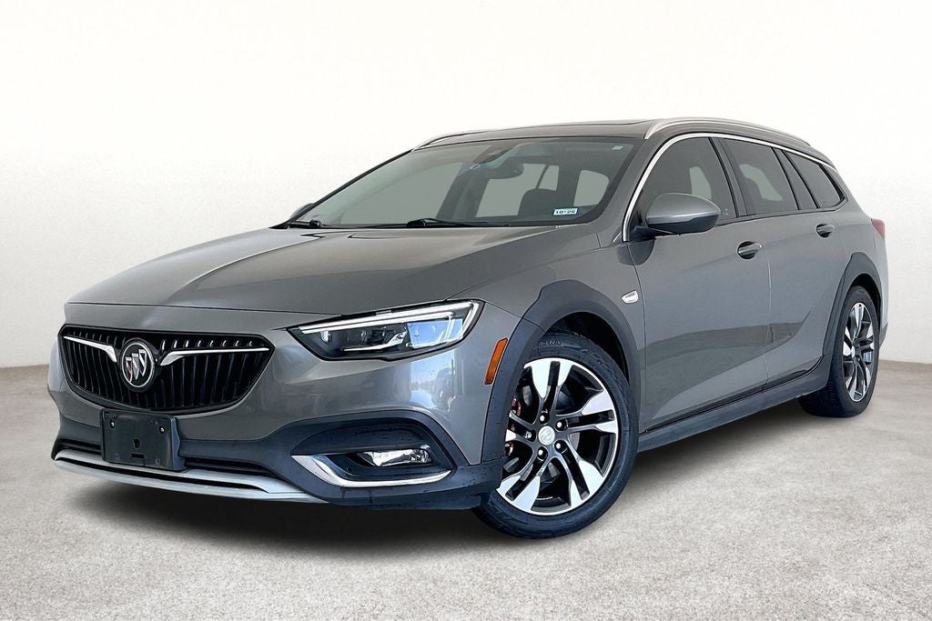 2018 Buick Regal TourX Essence