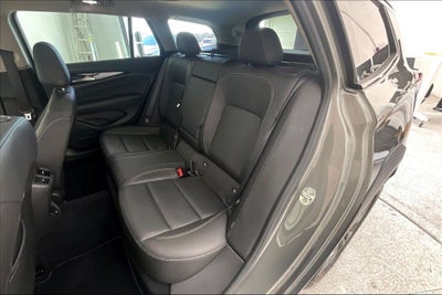 2018 Buick Regal TourX Essence