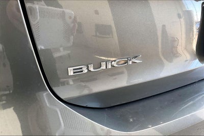 2018 Buick Regal TourX Essence