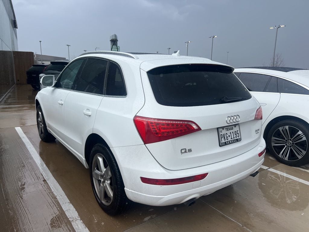 2011 Audi Q5 2.0T Premium quattro