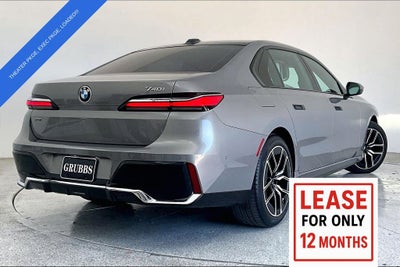 2023 BMW 7 Series 740i