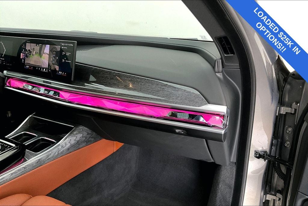 2025 BMW 7 Series 740i
