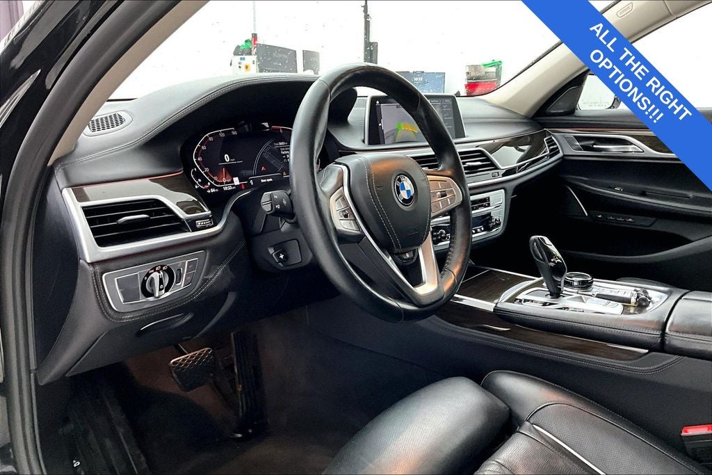 2022 BMW 7 Series 750i xDrive