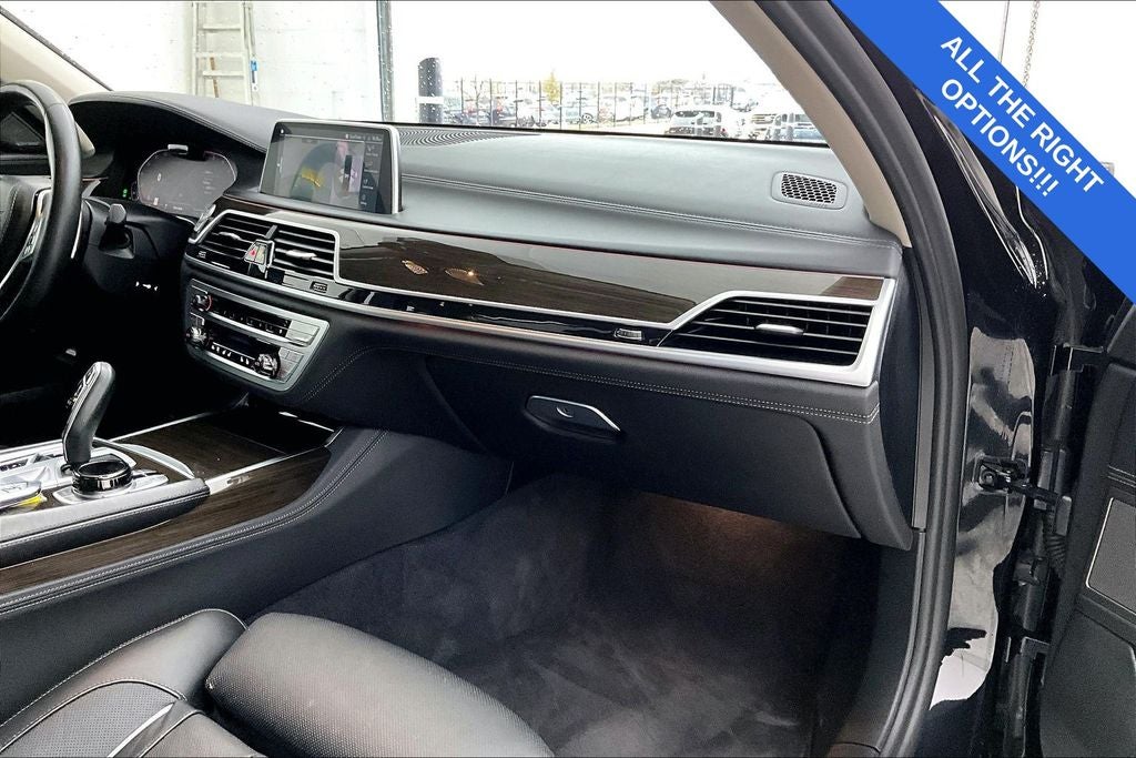 2022 BMW 7 Series 750i xDrive
