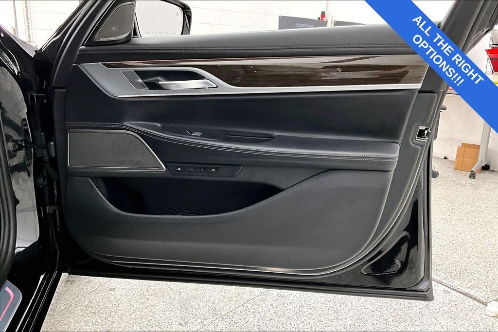 2022 BMW 7 Series 750i xDrive