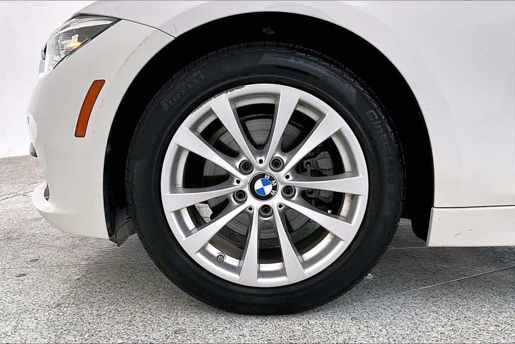 2018 BMW 3 Series 320i