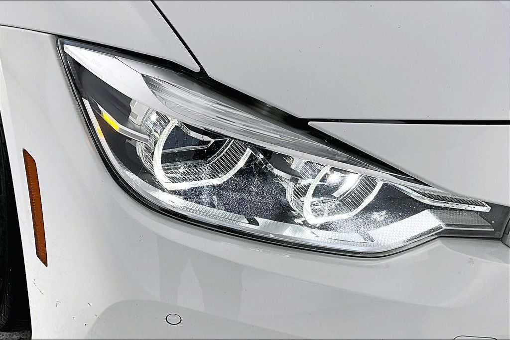 2018 BMW 3 Series 320i