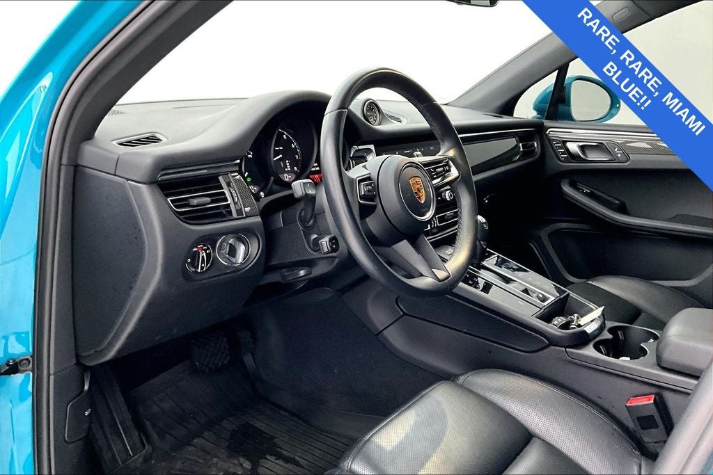 2022 Porsche Macan Base