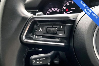 2022 Porsche Macan Base