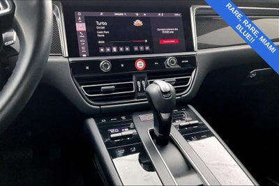 2022 Porsche Macan Base