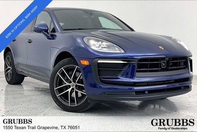 2023 Porsche Macan Base