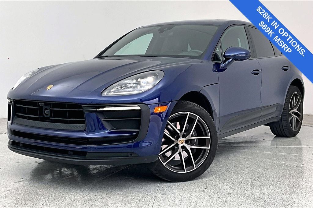 2023 Porsche Macan Base