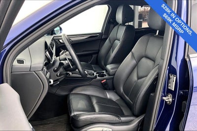 2023 Porsche Macan Base