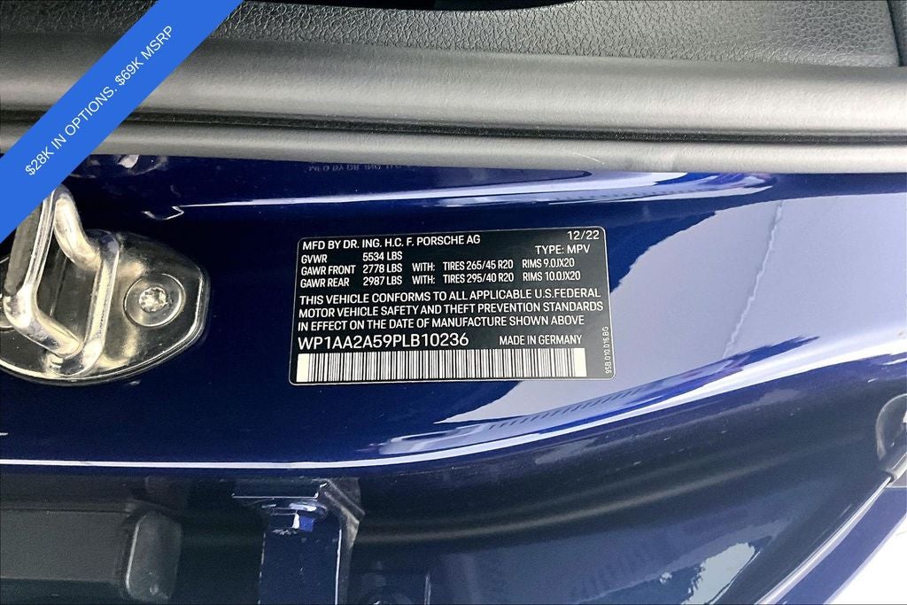 2023 Porsche Macan Base