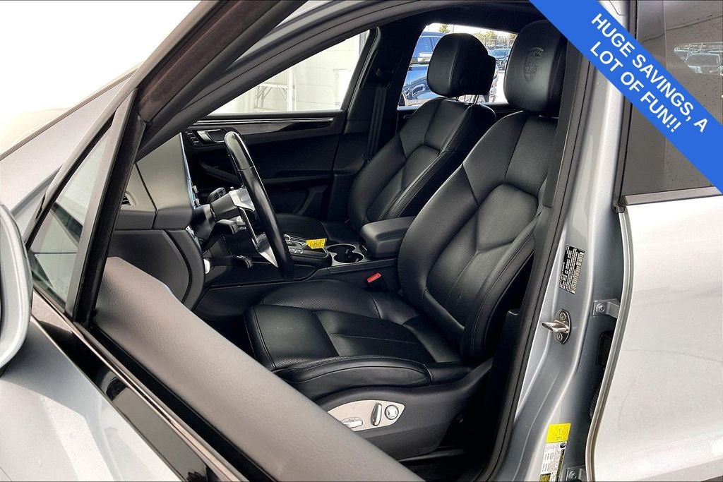 2020 Porsche Macan S