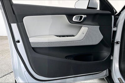 2023 Polestar 2 Long Range Dual Motor