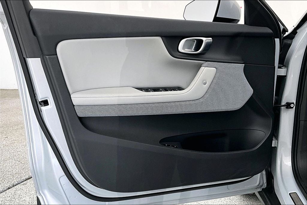 2023 Polestar 2 Long Range Dual Motor