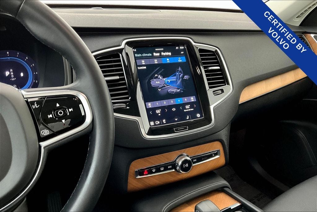 2023 Volvo XC90 B6 Plus 7-Seater