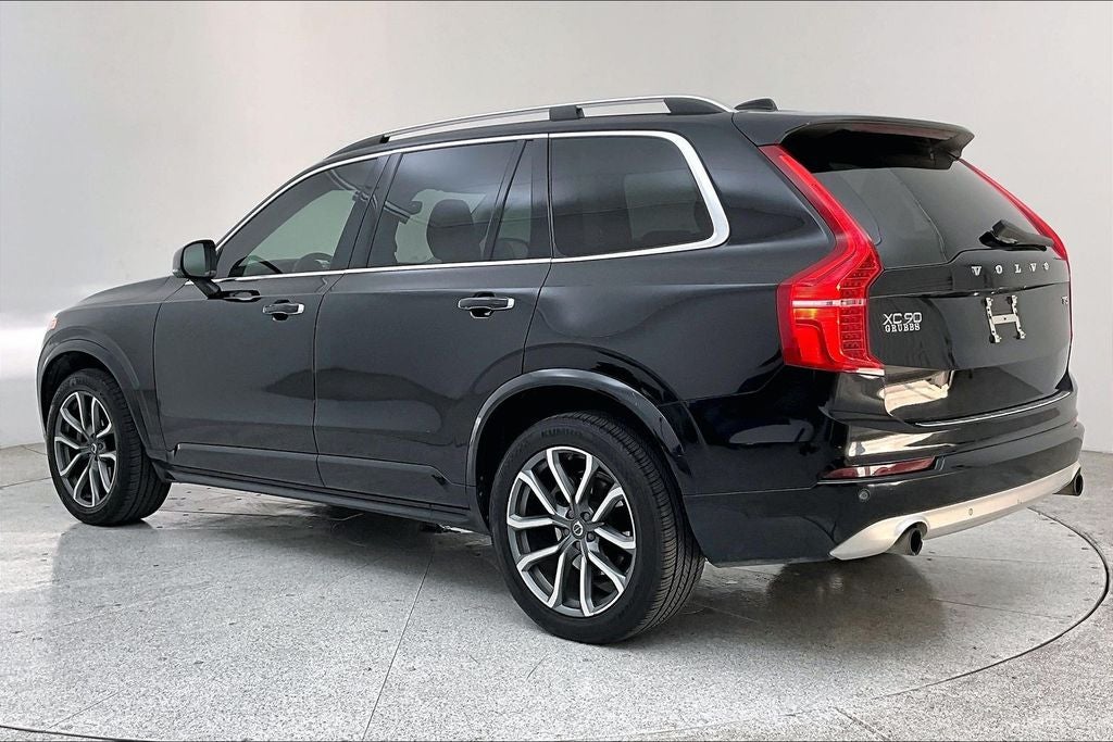 2019 Volvo XC90 T5 Momentum