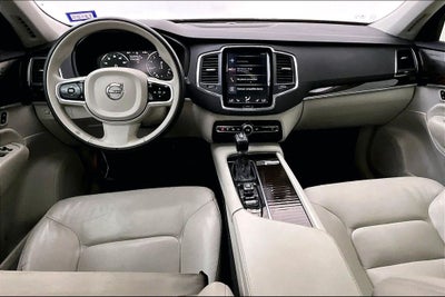 2019 Volvo XC90 T5 Momentum