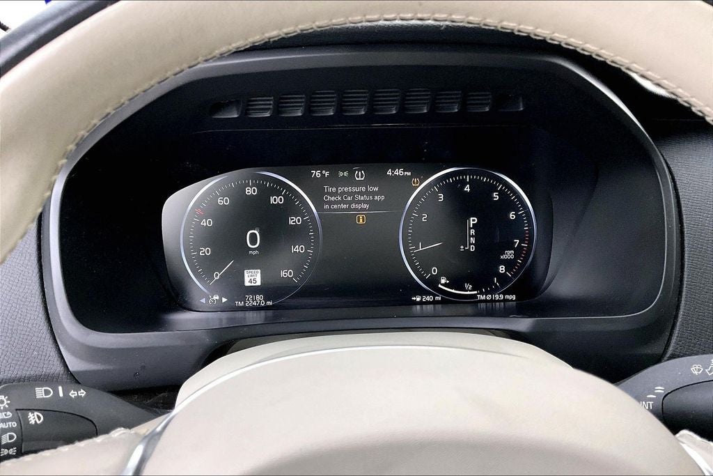 2019 Volvo XC90 T5 Momentum