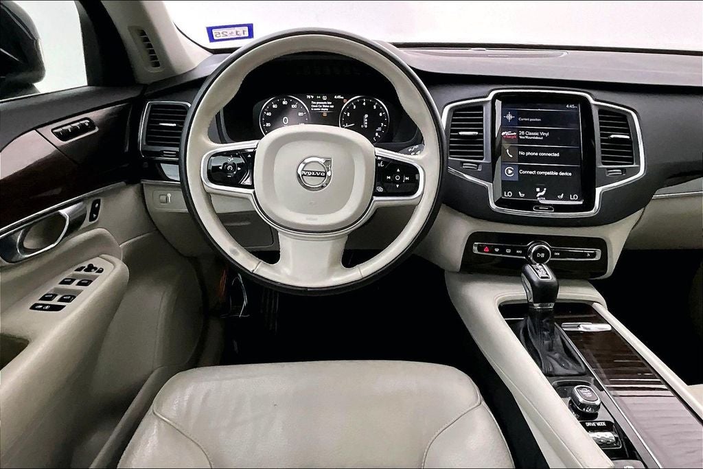 2019 Volvo XC90 T5 Momentum