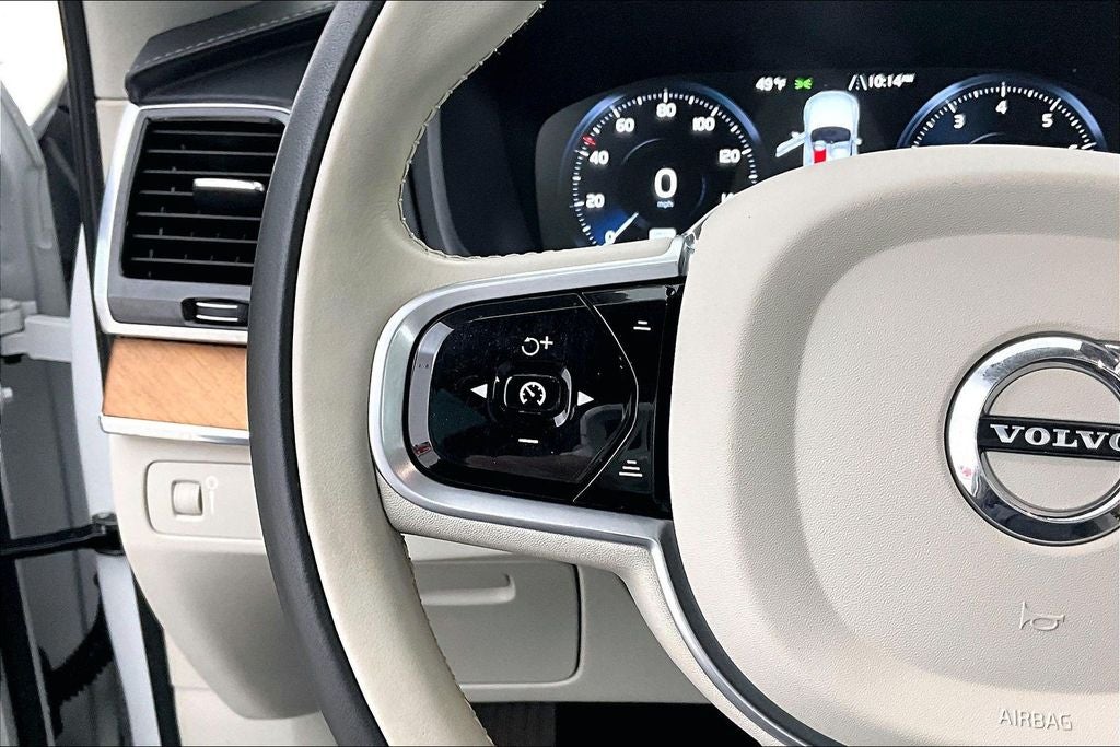 2020 Volvo XC90 T6 Inscription