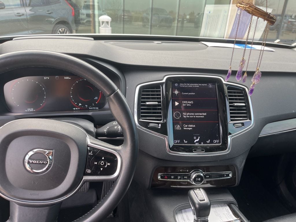 2016 Volvo XC90 T6 Momentum