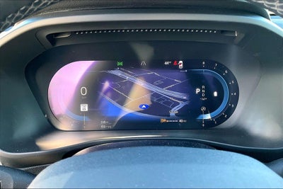 2023 Volvo XC40 B4 Plus Bright Theme