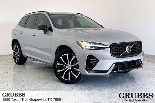 2024 Volvo XC60 B5 Plus Dark Theme