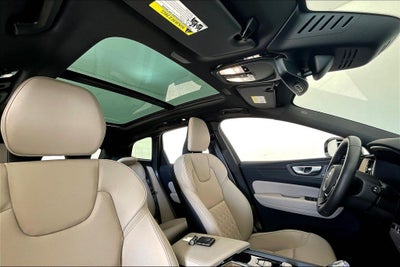 2026 Volvo XC60 B5 Plus