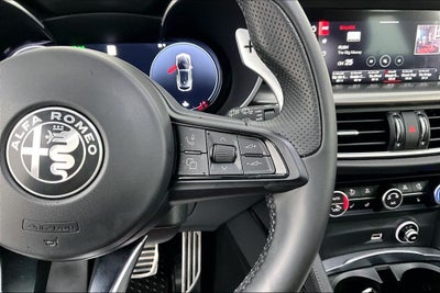 2025 Alfa Romeo Stelvio Veloce