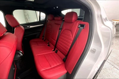 2025 Alfa Romeo Stelvio Veloce