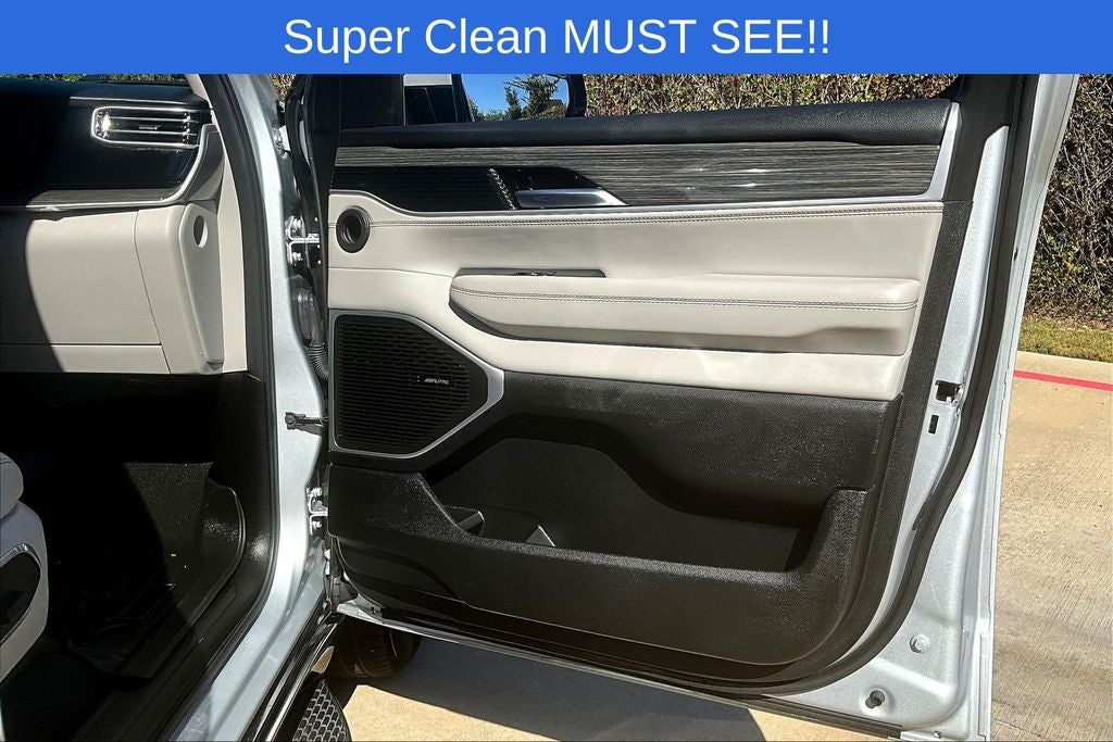 2022 Jeep Wagoneer Series II