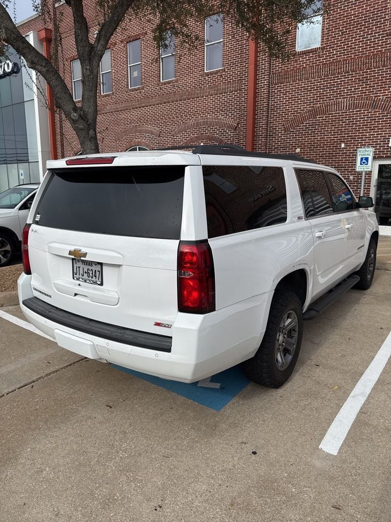 2017 Chevrolet Suburban LT