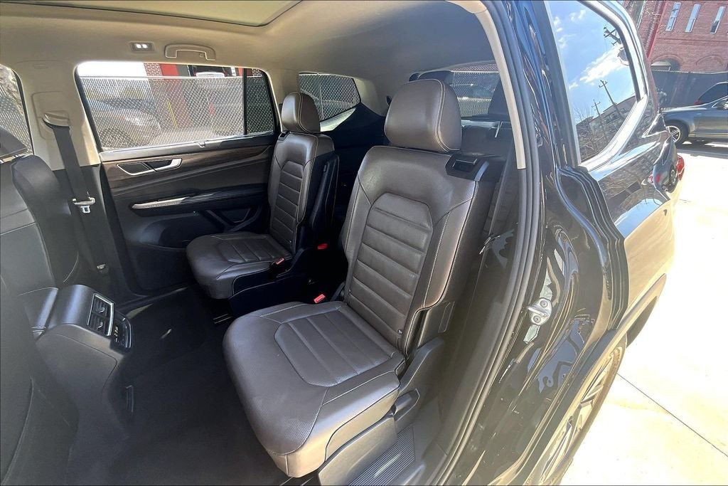 2025 Volkswagen Atlas 2.0T SEL