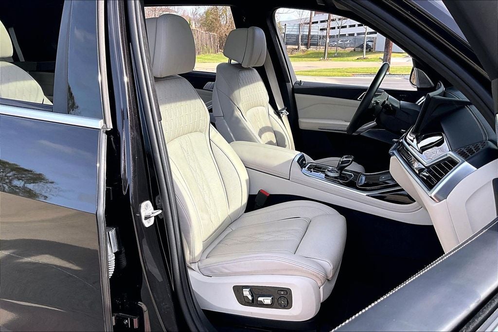 2024 BMW X7 ALPINA XB7