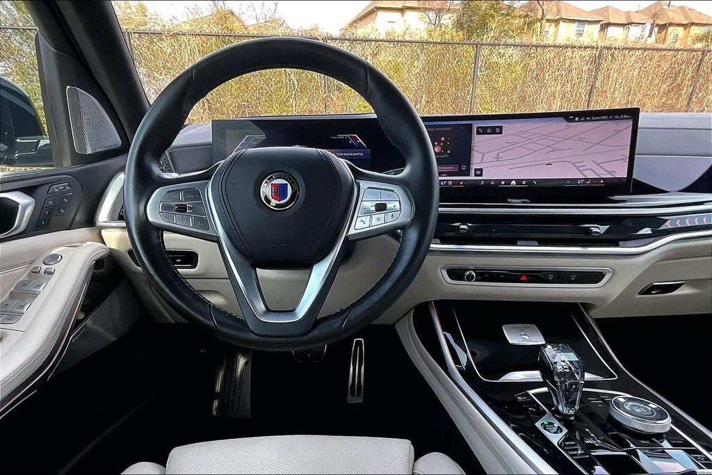 2024 BMW X7 ALPINA XB7