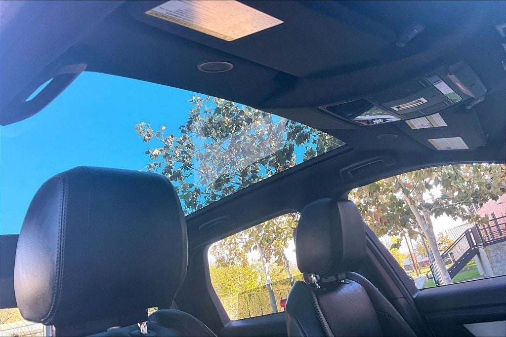 2024 Land Rover Discovery Sport SE