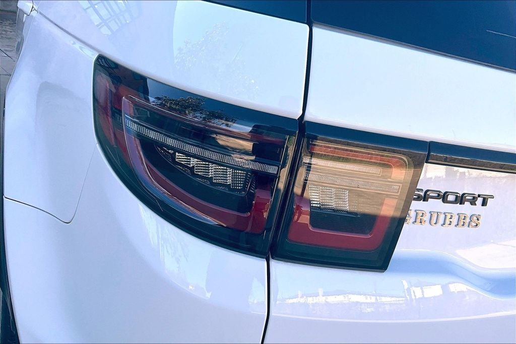 2024 Land Rover Discovery Sport SE