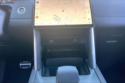 2024 Land Rover Discovery Sport SE