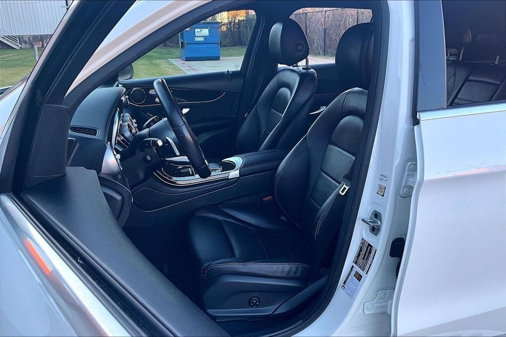 2022 Mercedes-Benz GLC GLC 300