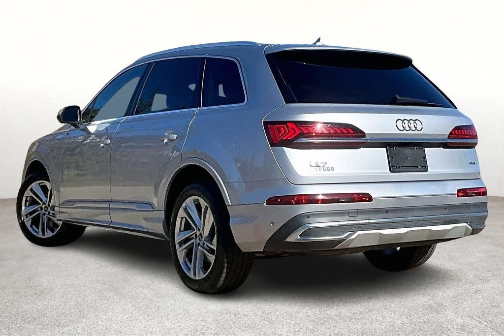 2022 Audi Q7 55 Premium Plus quattro
