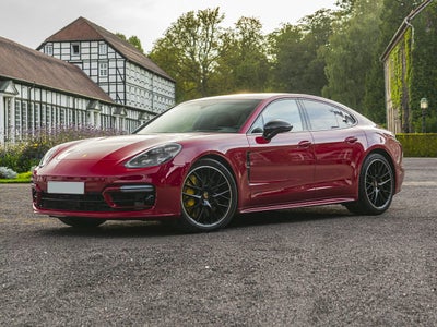 2023 Porsche Panamera Platinum Edition