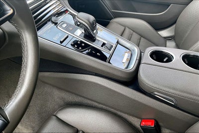 2023 Porsche Panamera Platinum Edition