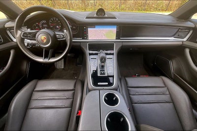 2023 Porsche Panamera Platinum Edition