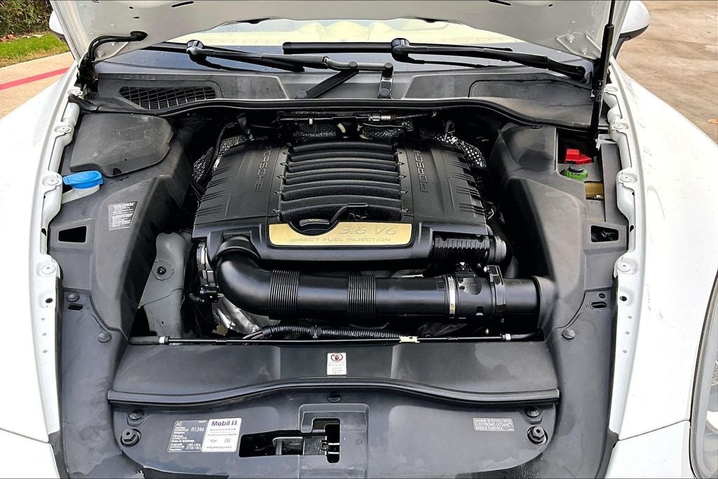 2012 Porsche Cayenne Base