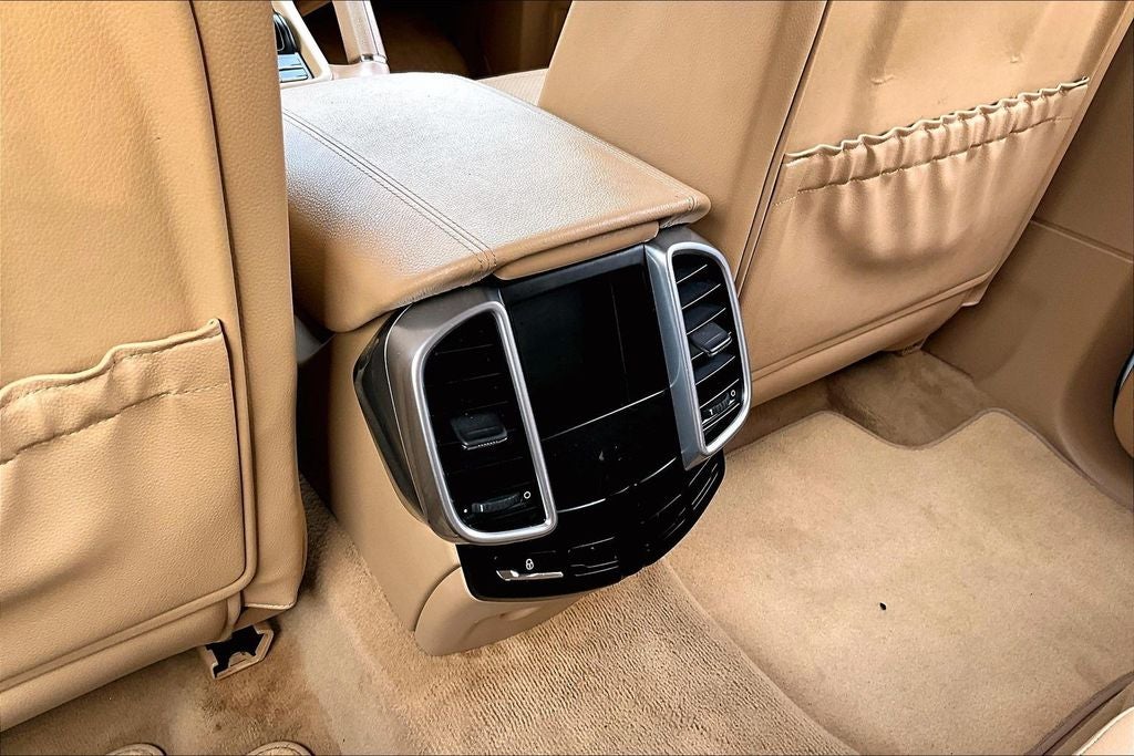 2012 Porsche Cayenne Base