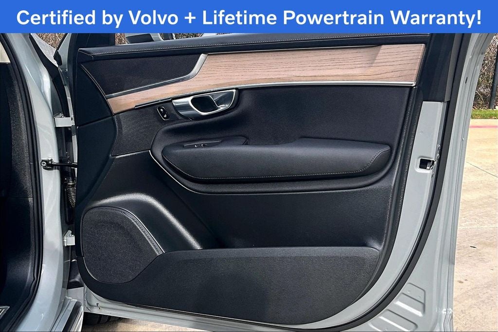 2025 Volvo XC90 B6 Plus 7-Seater 2025.5